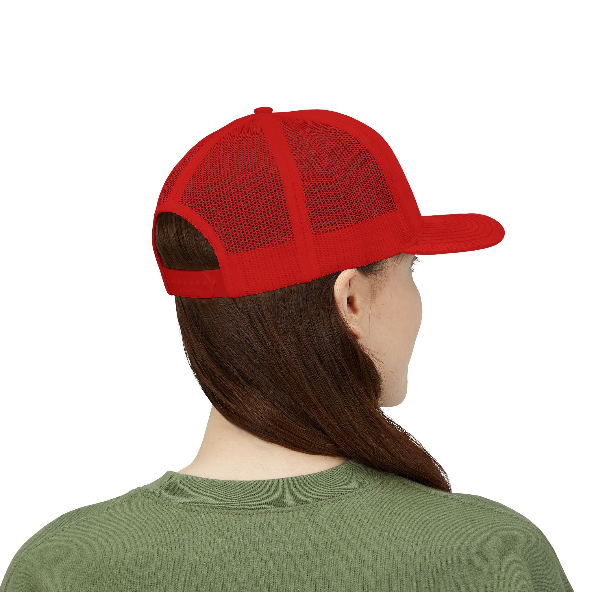Pink Trucker Cap with Retro Striped 'P' Patch — Casual Snapback Hat